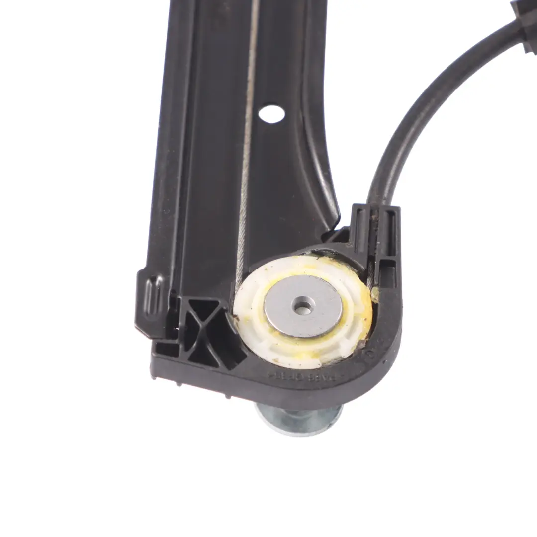 Meccanismo alzacristalli anteriore sinistro per Audi A3 8V con numero di parte 8V4837461 Audi A3 8V Meccanismo alzacristalli anteriore sinistro - SKU 8V4837461 - Numero di parte 8V4837461