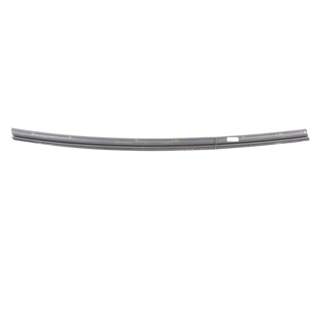 Audi A3 8V Joint d'étanchéité de vitre de porte avant gauche Ouverture - SKU 8V4837479 - Numéro de pièce 8V4837479