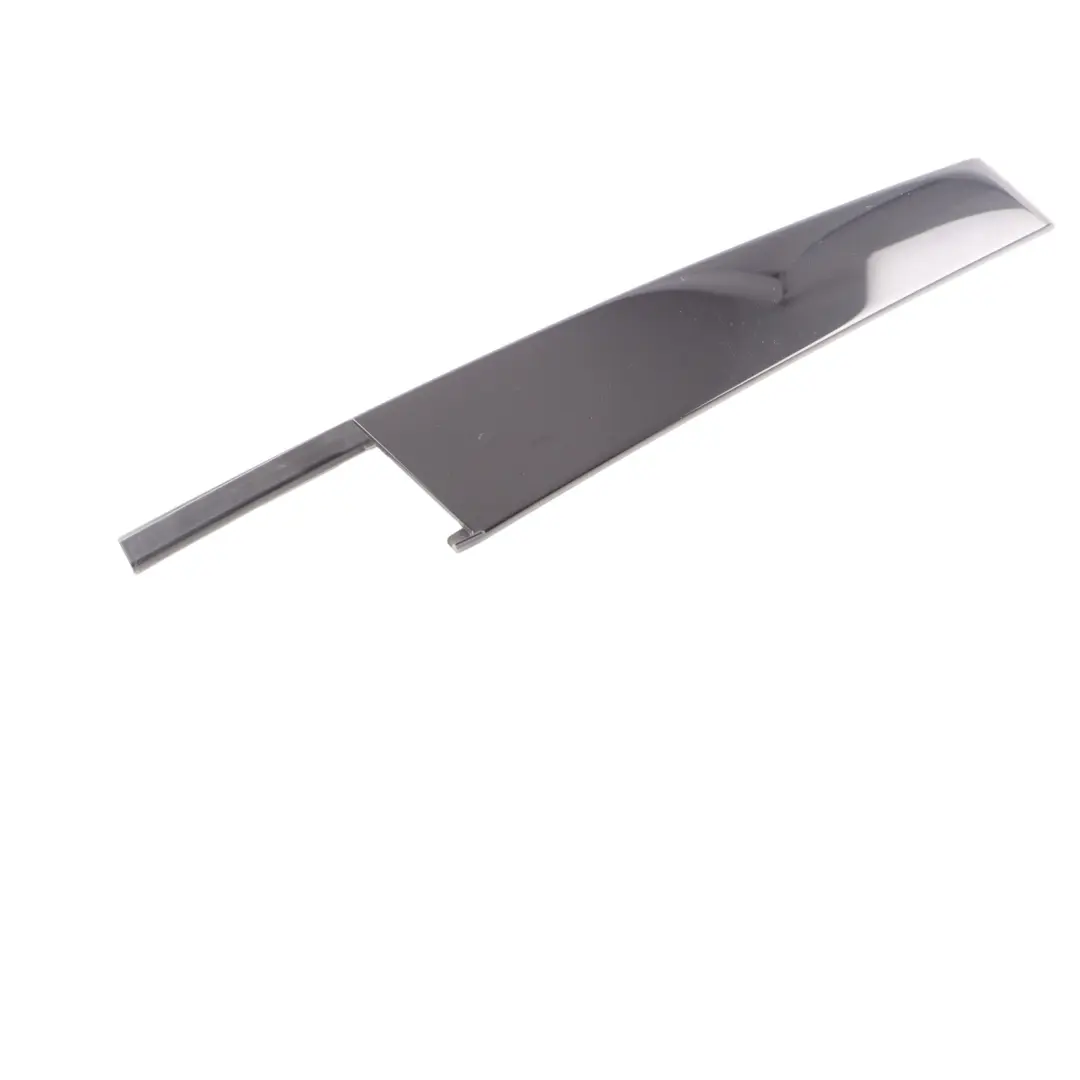 Columna B Delantera Revestimiento Exterior Negro Izquierdo para Audi A3 8V con número de pieza 8V4837901 Audi A3 8V Columna B Delantera Revestimiento Exterior Negro Izquierdo - SKU 8V4837901 - Número de pieza 8V4837901