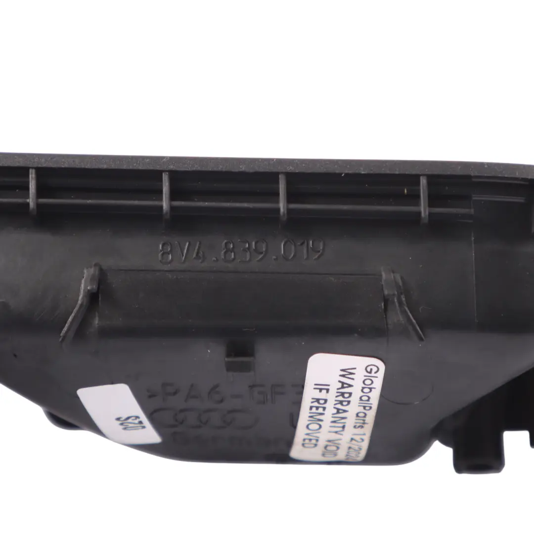 Audi A3 8V Poignée arrière gauche intérieur Garniture de porte - SKU 8V4839019A - Numéro de pièce 8V4839019A