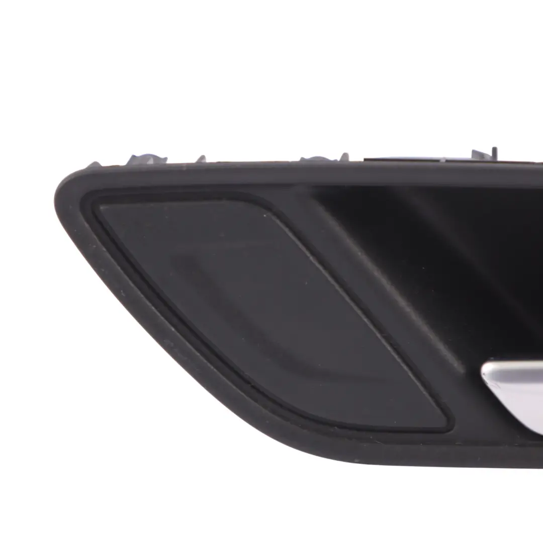 Audi A3 8V Poignée arrière droite intérieure garniture de porte - SKU 8V4839020A - Numéro de pièce 8V4839020A