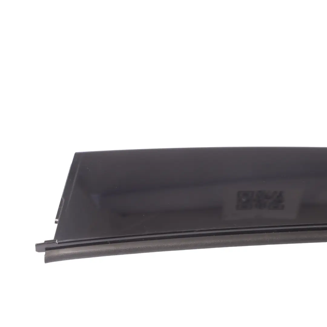 Moulure de Montant de Porte Arrière Droite pour Audi A3 8V à propos du numéro de pièce 8V4839902 Audi A3 8V Moulure de Montant de Porte Arrière Droite - SKU 8V4839902 - Numéro de pièce 8V4839902