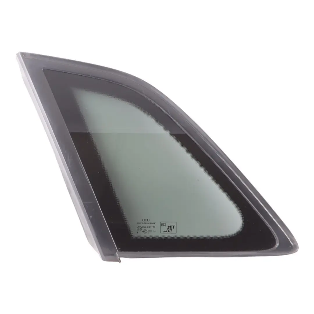 Vetro Finestrino Posteriore Fisso Sinistro Colorato per Audi RS3 8V con numero di parte 8V4845299C Audi RS3 8V Vetro Finestrino Posteriore Fisso Sinistro Colorato - SKU 8V4845299C - Numero di parte 8V4845299C