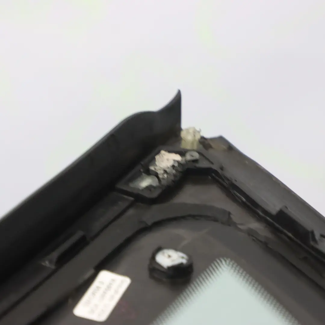 Audi A3 8V Fenster Scheibe Hintertür Rechts Viertel Grün AS2 - SKU 8V4845300 - Teilenummer 8V4845300