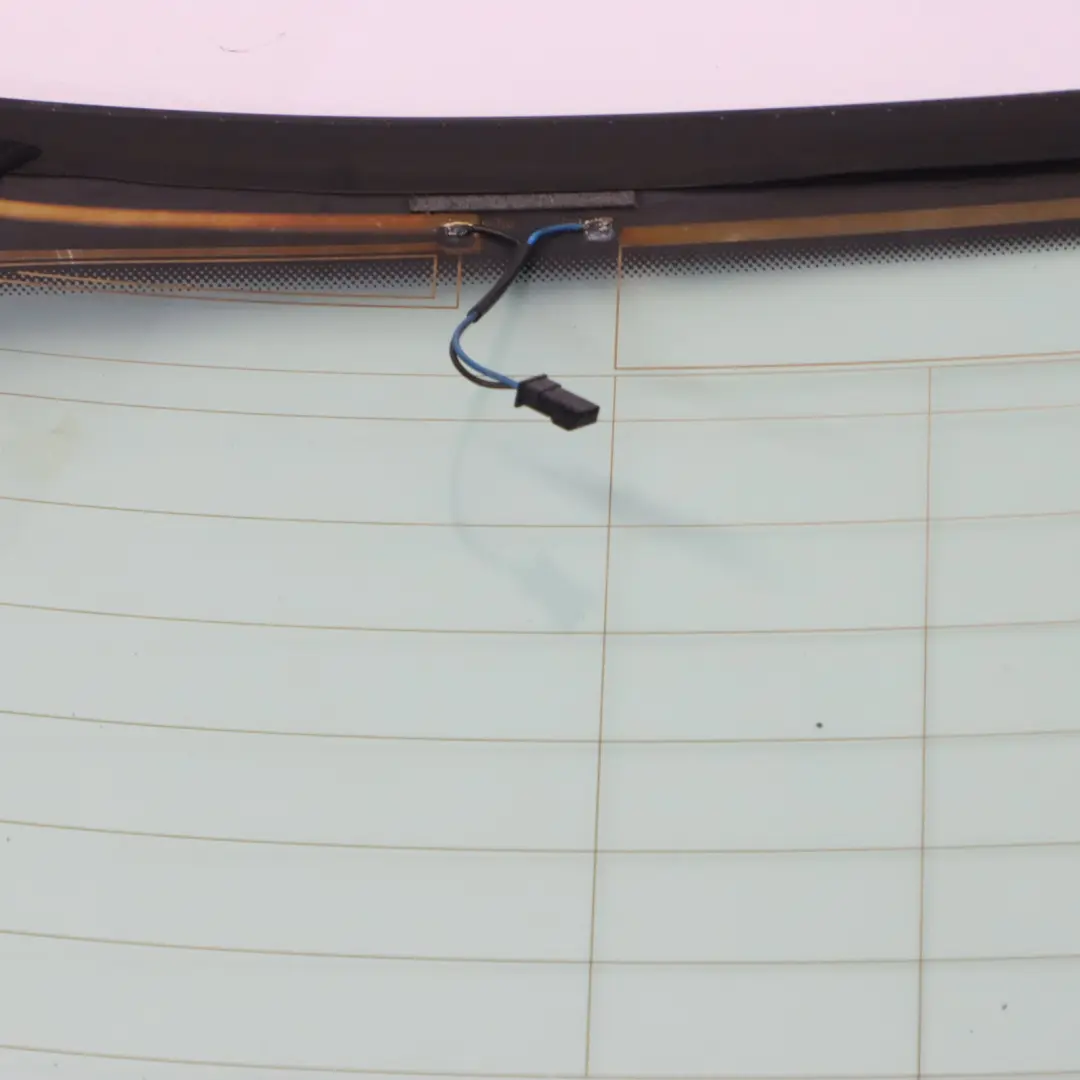 Boot Lid Window Glass Rear Heated Green AS2 to Audi A3 8V with Part number 8V4845501 Audi A3 8V Boot Lid Window Glass Rear Heated Green AS2 - SKU 8V4845501 - Part number 8V4845501