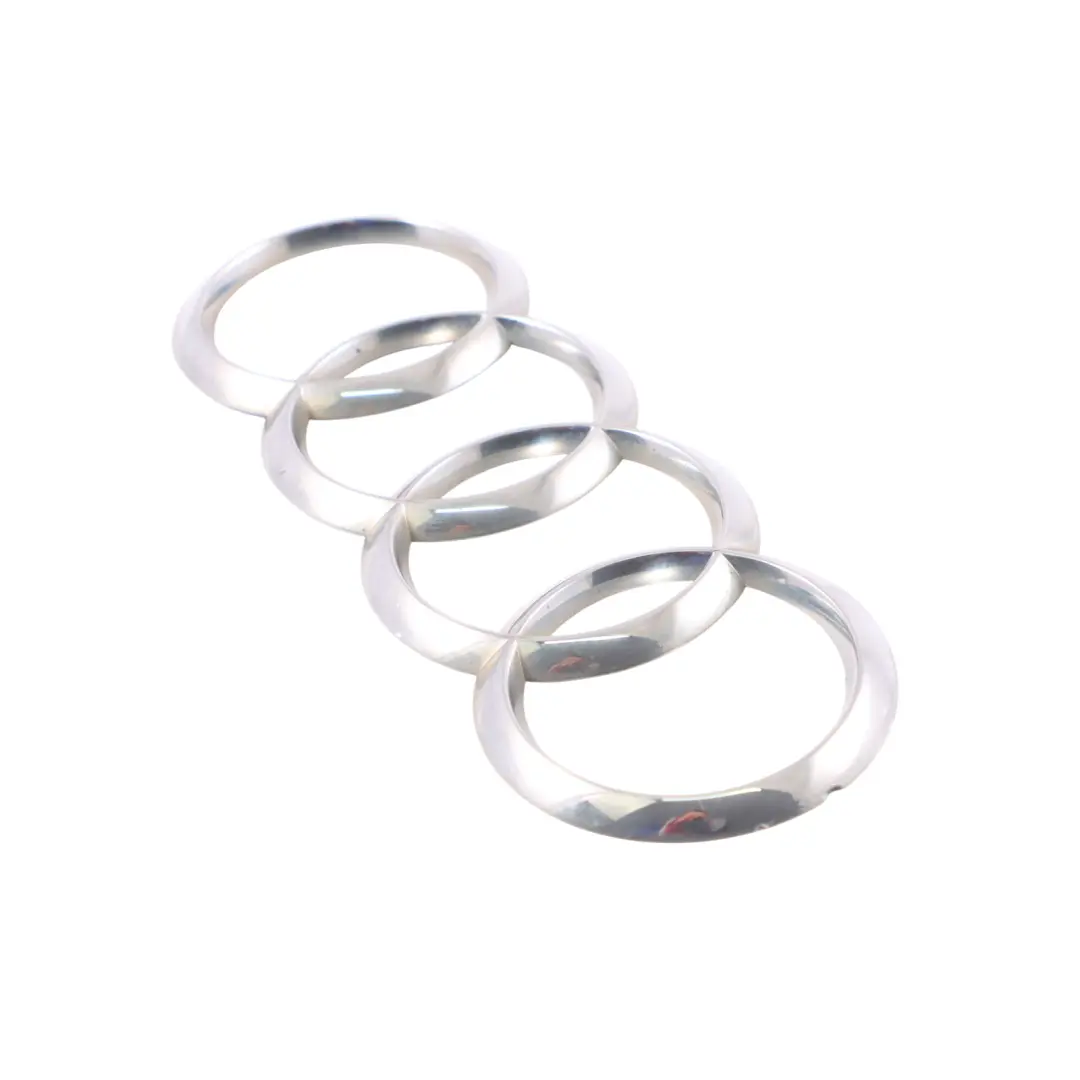 Coperchio bagagliaio posteriore Badge Emblema Logo Cromo per Audi A3 8V con numero di parte 8V4853742 Audi A3 8V Coperchio bagagliaio posteriore Badge Emblema Logo Cromo - SKU 8V4853742 - Numero di parte 8V4853742