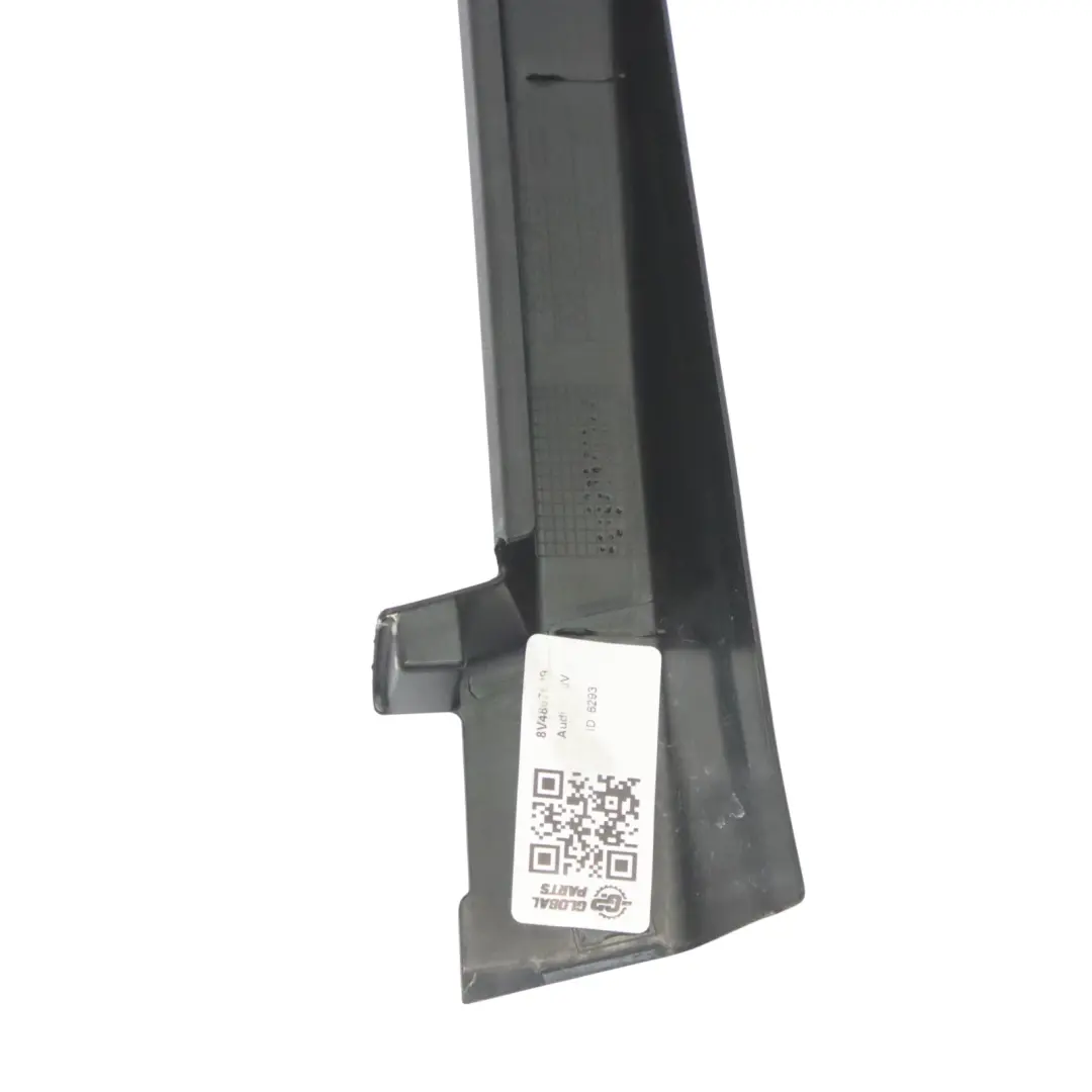 Ventana Marco Cubierta Puerta Delantera Izquierda para Audi RS3 A3 8V con número de pieza 8V4867609 Audi RS3 A3 8V Ventana Marco Cubierta Puerta Delantera Izquierda - SKU 8V4867609 - Número de pieza 8V4867609