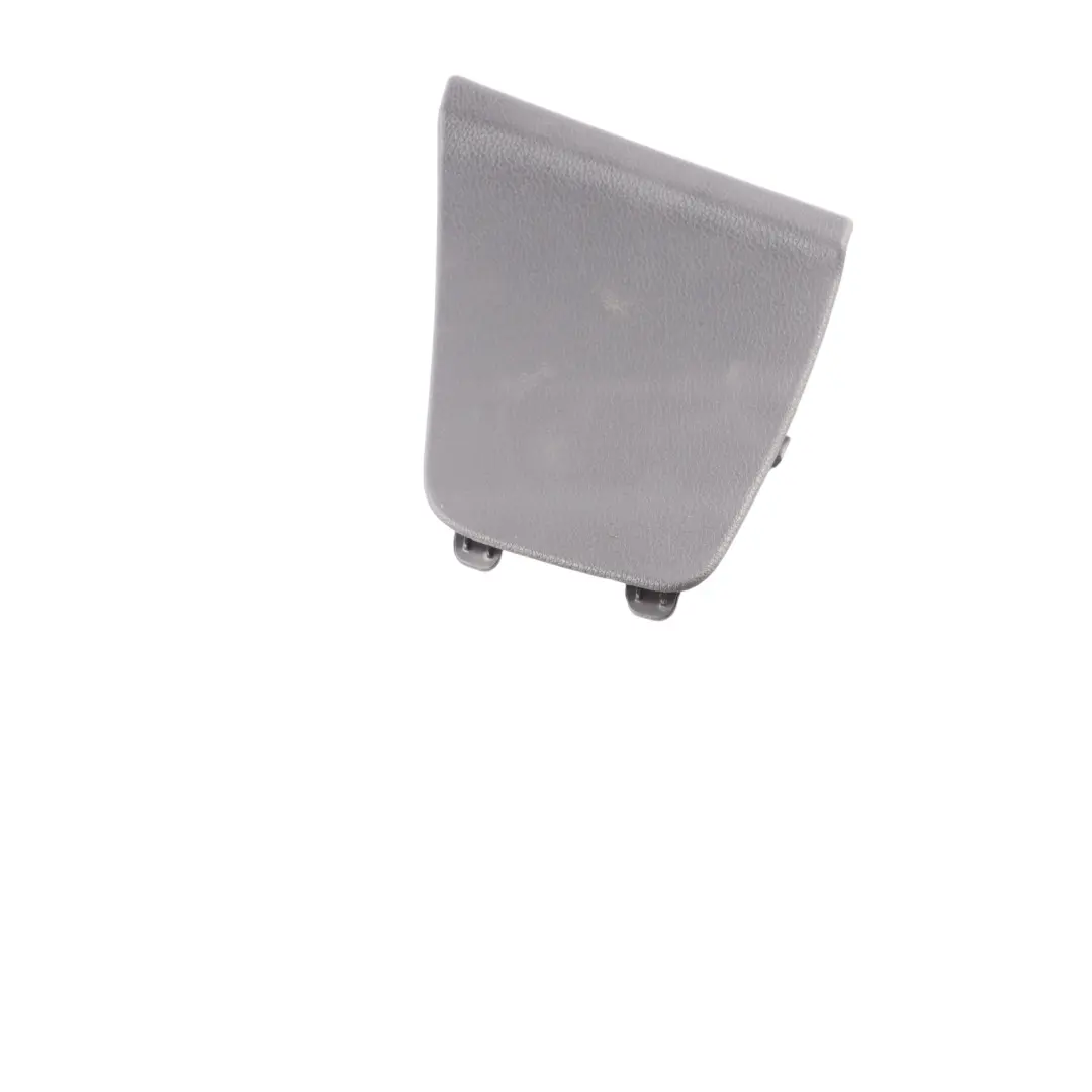 Zaślepka Tapicerki Bagażnika Lewy Tył do Audi A3 S3 RS3 8V o numerze 8V4867657 Audi A3 S3 RS3 8V Zaślepka Tapicerki Bagażnika Lewy Tył - SKU 8V4867657 - Numer Części 8V4867657