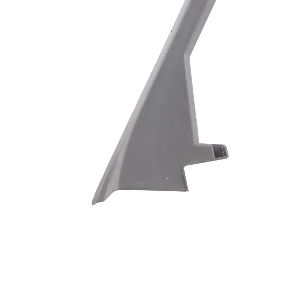 Fenster Rahmenabdeckung Leiste Hinten Links Tür Schwarz für Audi RS3 8V mit Teilenummer 8V4867671 Audi RS3 8V Fenster Rahmenabdeckung Leiste Hinten Links Tür Schwarz - SKU 8V4867671 - Teilenummer 8V4867671