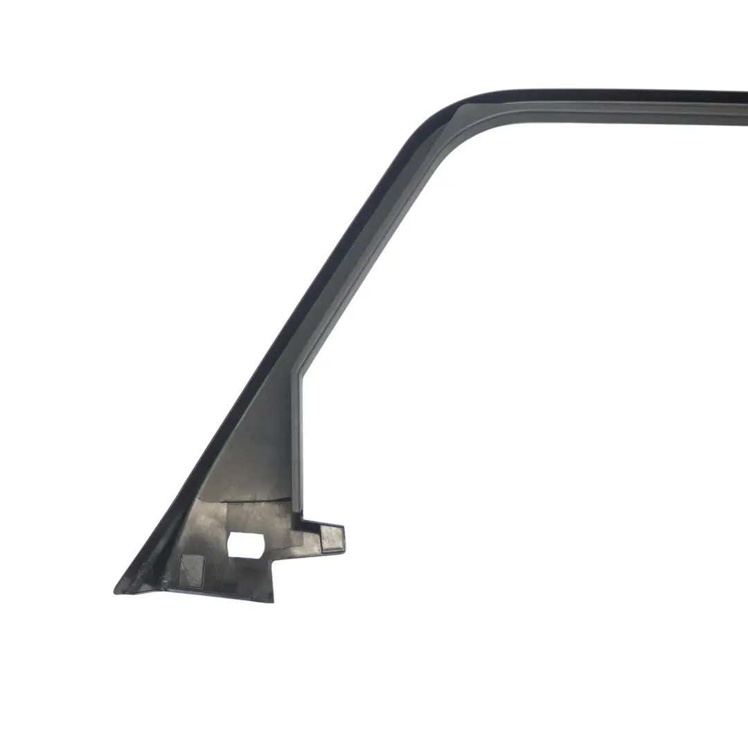 Audi A3 8V Sportback 5dr Cadre fenêtre Porte arrière droite Intérieur - SKU 8V4867672 - Numéro de pièce 8V4867672