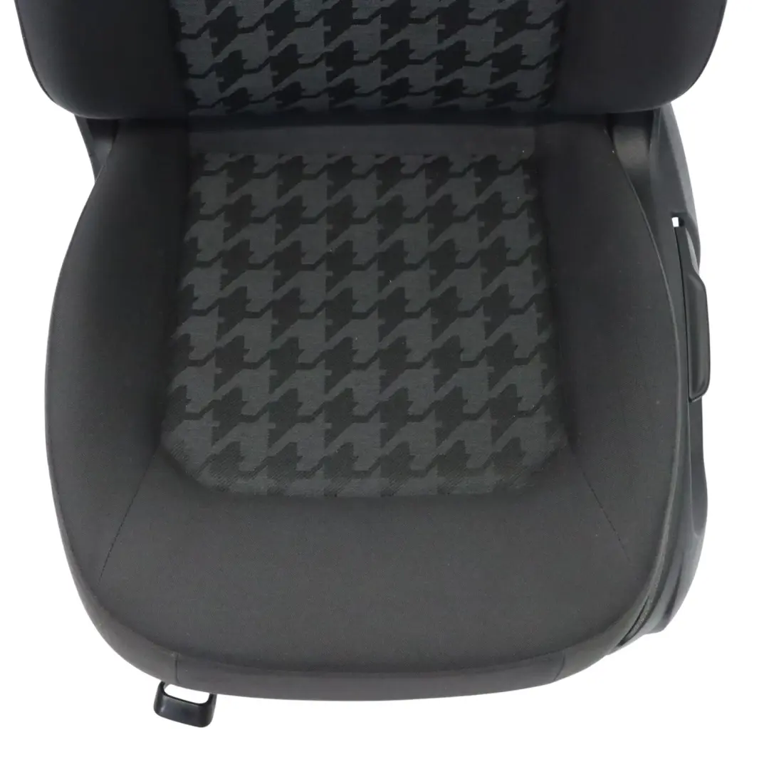 Audi A3 8V 5 Puerta Asiento Delantero Izquierdo Interior Tela Soul Negro - SKU 8V4881805 - Número de pieza 8V4881805