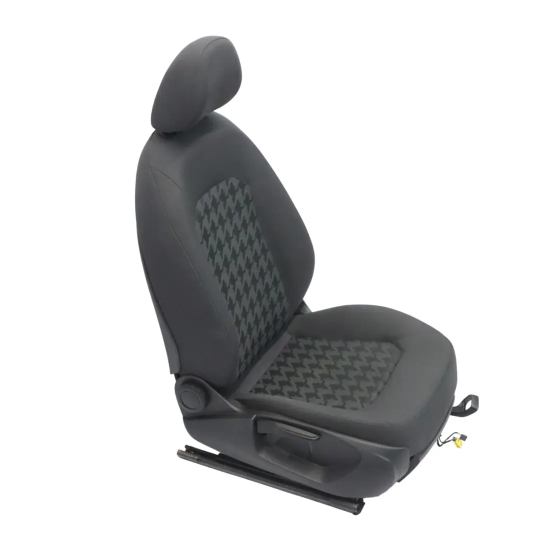 Audi A3 8V 5 Tür Sitz Vorne Rechts Innenraum Stoff Seele Schwarz - SKU 8V4881806 - Teilenummer 8V4881806