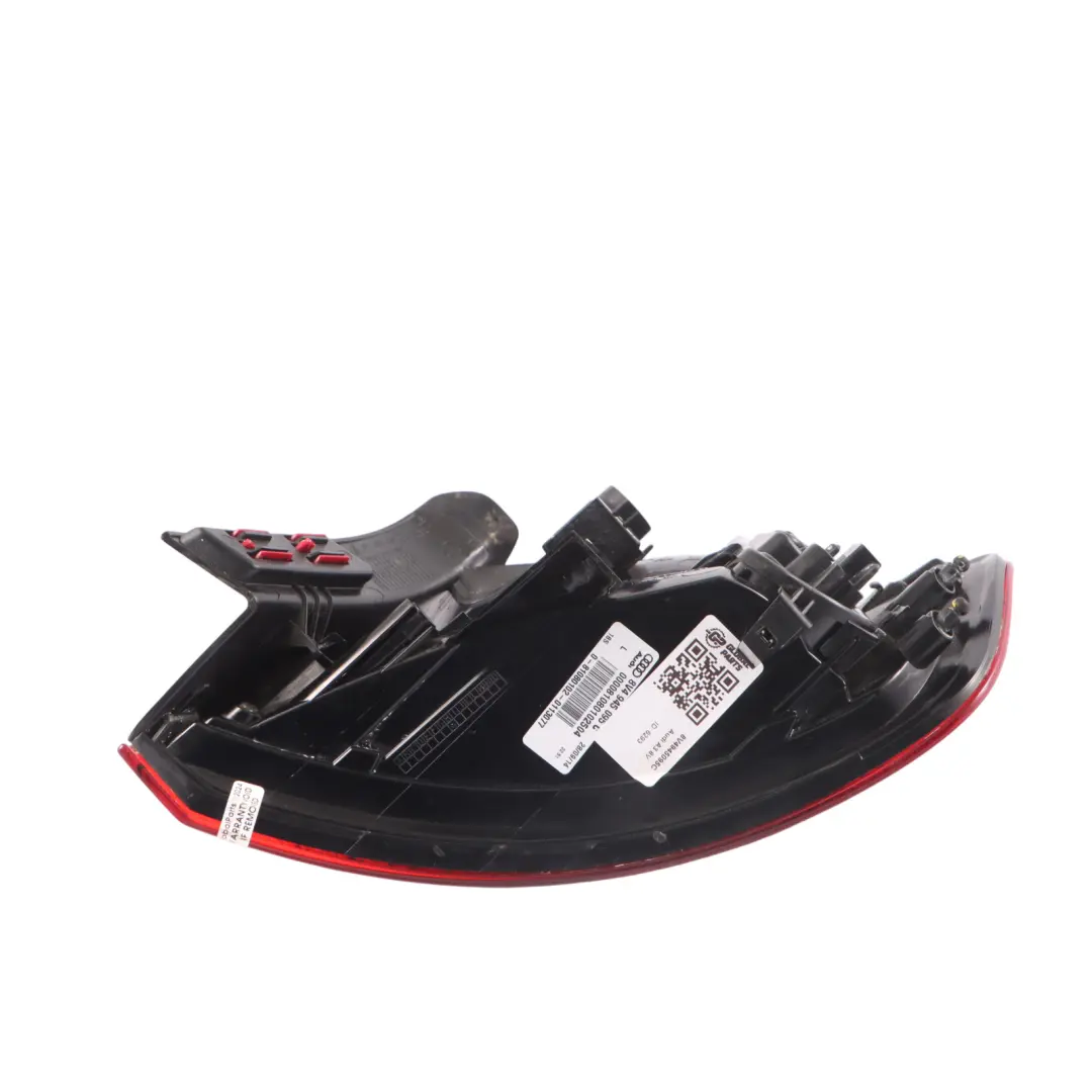 Fanale posteriore sinistro lampada esterna Boot Light per Audi A3 8V con numero di parte 8V4945095C Audi A3 8V Fanale posteriore sinistro lampada esterna Boot Light - SKU 8V4945095C - Numero di parte 8V4945095C