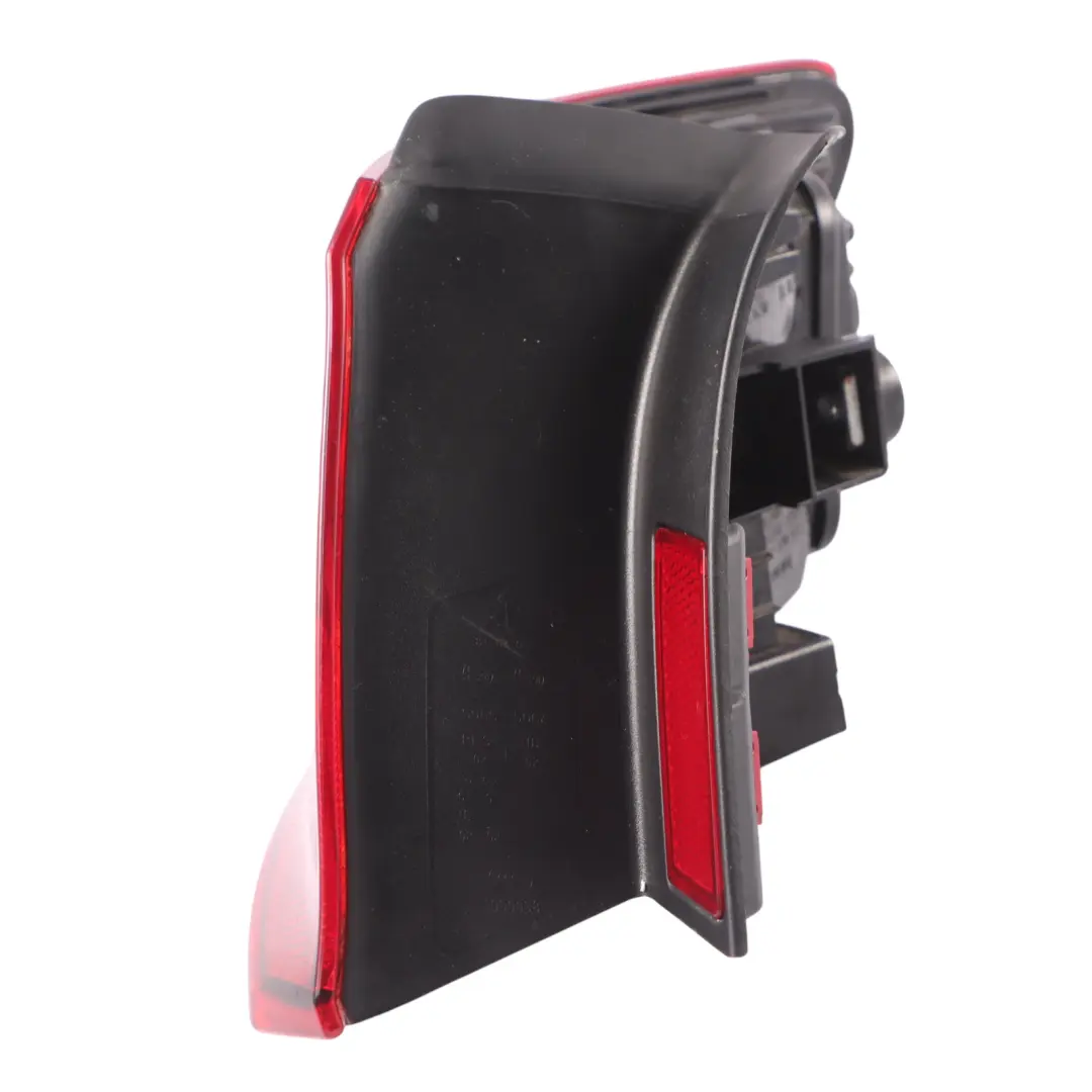 Fanale posteriore sinistro lampada esterna Boot Light per Audi A3 8V con numero di parte 8V4945095C Audi A3 8V Fanale posteriore sinistro lampada esterna Boot Light - SKU 8V4945095C - Numero di parte 8V4945095C
