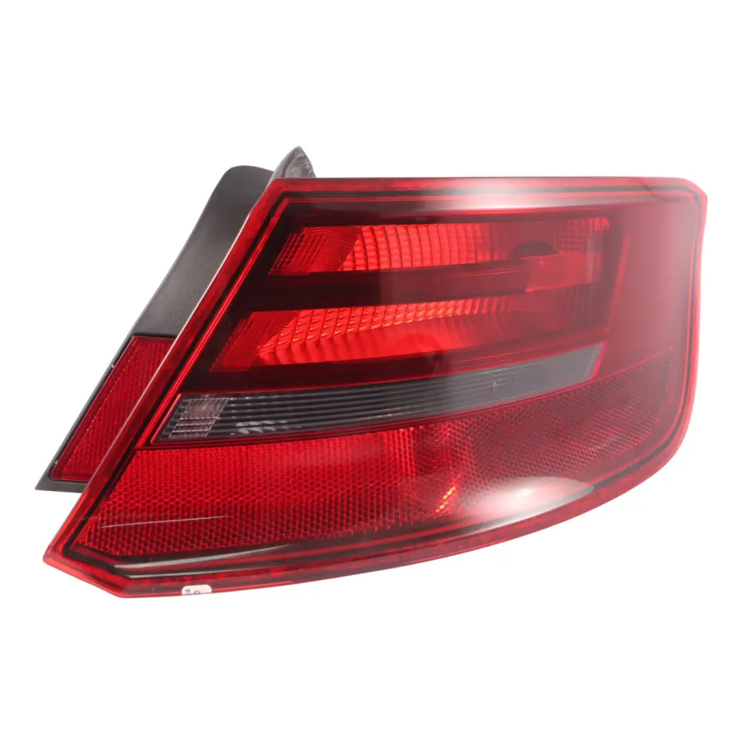 Audi A3 8V Rücklicht hinten rechts Außenlampe Kofferraumleuchte - SKU 8V4945096C - Teilenummer 8V4945096C