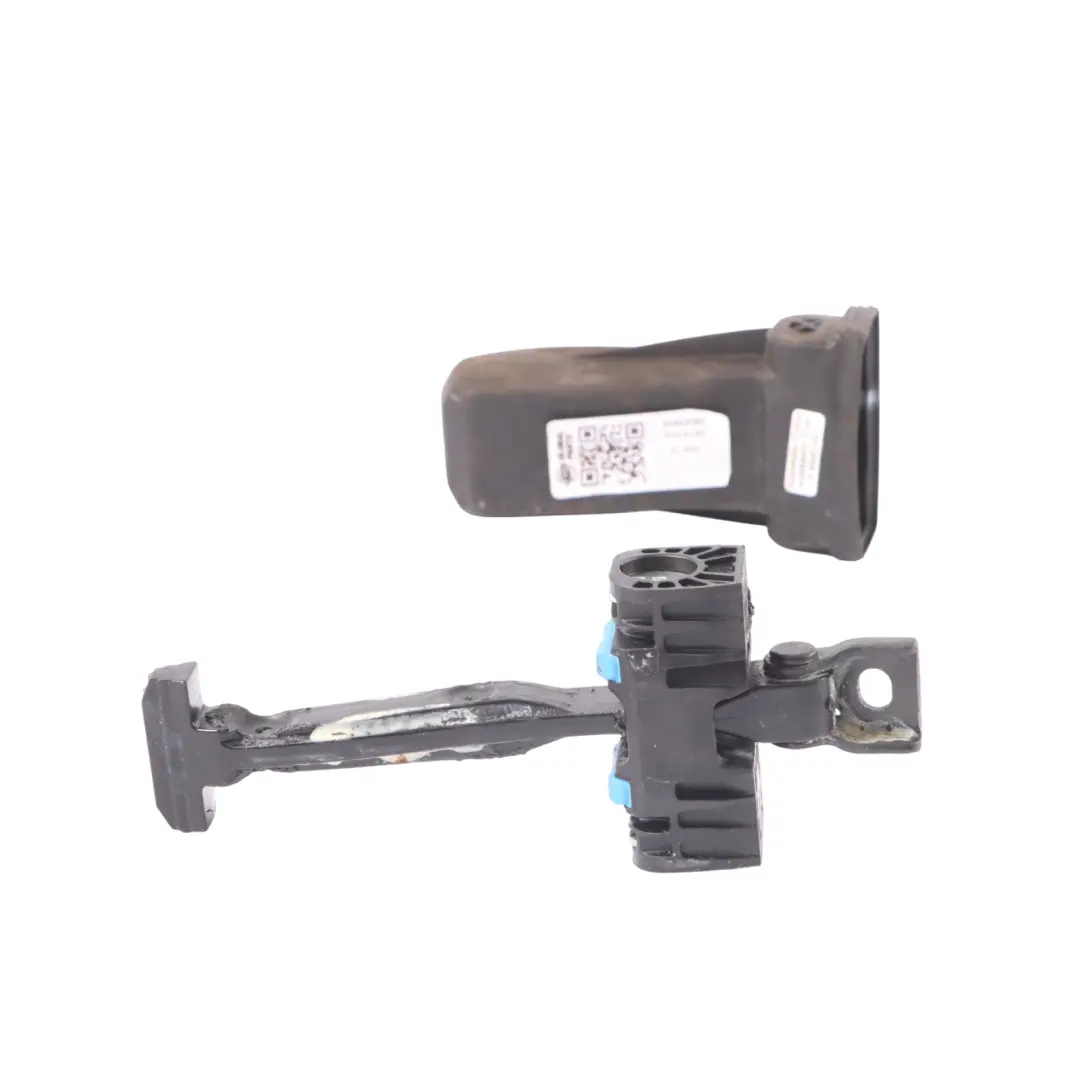 Limitatore Porta Cinghia Anteriore Destra Sinistra per Audi A3 8V Cabrio con numero di parte 8V5837267 Audi A3 8V Cabrio Limitatore Porta Cinghia Anteriore Destra Sinistra - SKU 8V5837267 - Numero di parte 8V5837267