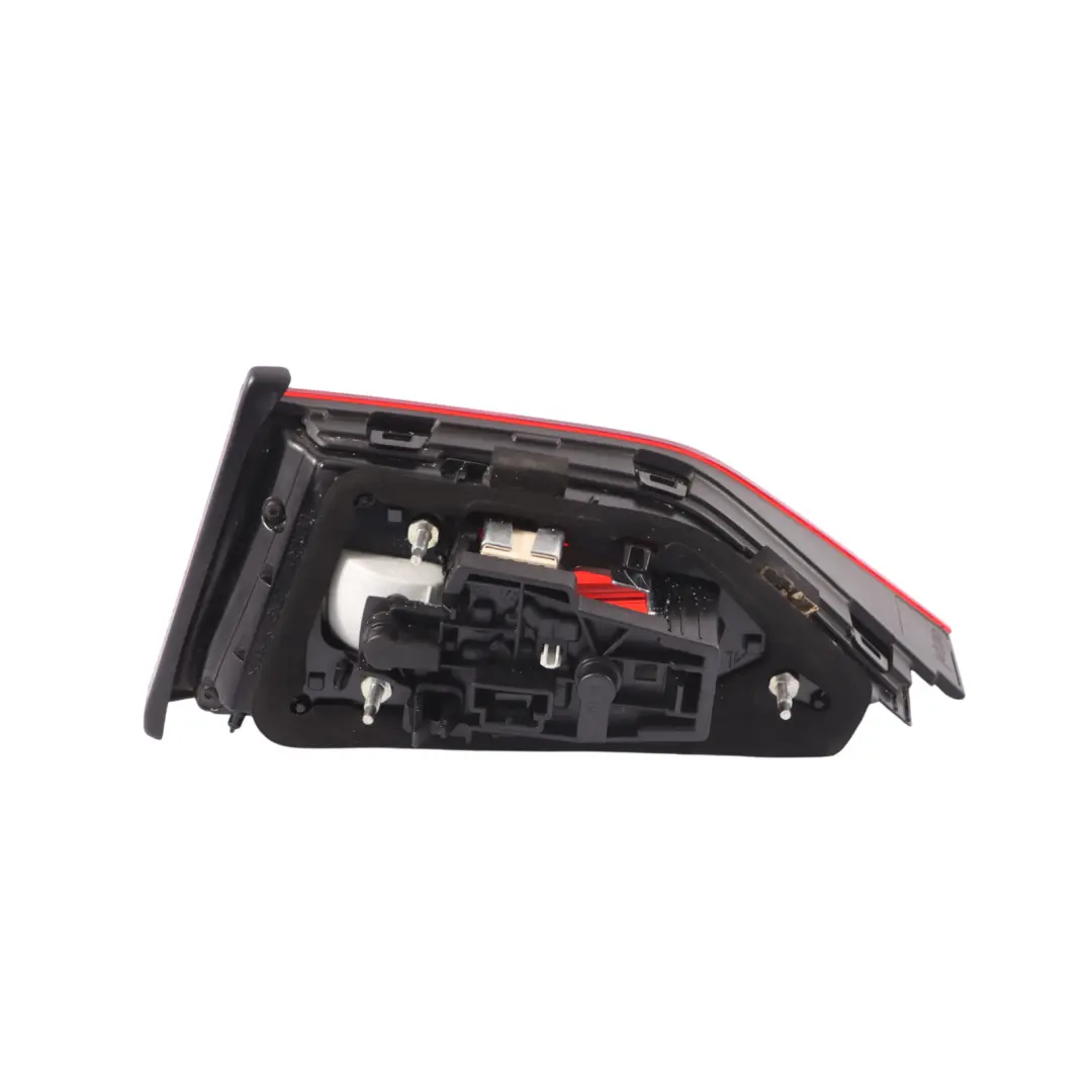 Luz del maletero izquierda LED Luz interior para Audi A3 8V Cabrio con número de pieza 8V5945093H Audi A3 8V Cabrio Luz del maletero izquierda LED Luz interior - SKU 8V5945093H - Número de pieza 8V5945093H