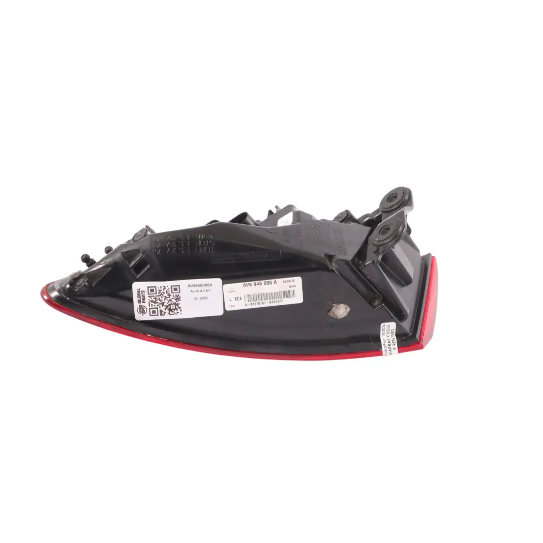 Feu Arrière Gauche LED Lampe Extérieure Couvercle Coffre pour Audi A3 8V à propos du numéro de pièce 8V5945095A Audi A3 8V Feu Arrière Gauche LED Lampe Extérieure Couvercle Coffre - SKU 8V5945095A - Numéro de pièce 8V5945095A