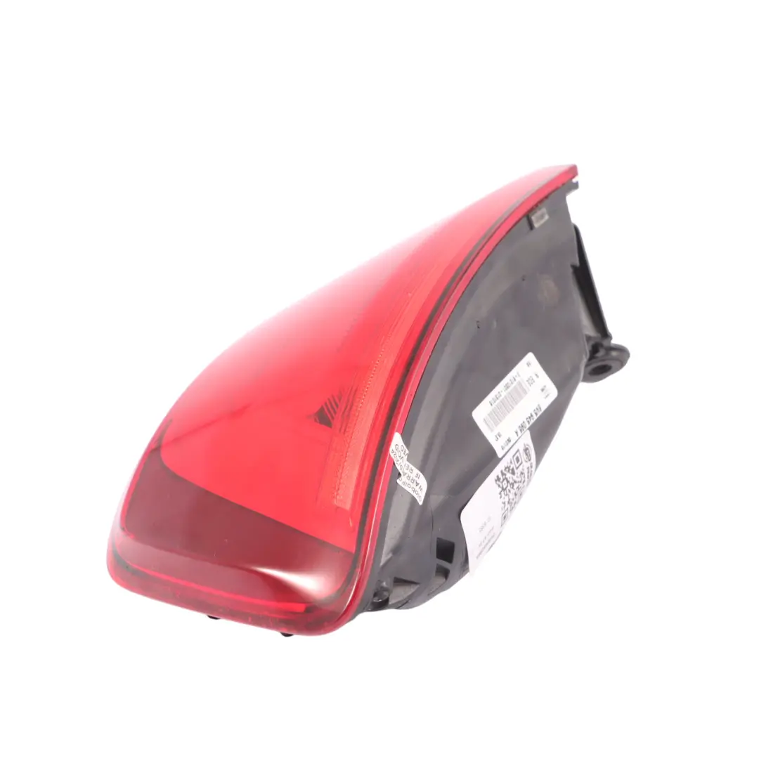 Feu Arrière Gauche LED Lampe Extérieure 8V5945095A pour Audi A3 8V à propos du numéro de pièce 8V5945096A Audi A3 8V Feu Arrière Gauche LED Lampe Extérieure 8V5945095A - SKU 8V5945096A - Numéro de pièce 8V5945096A