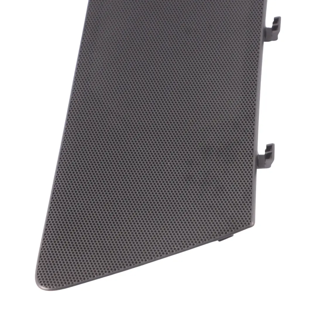 Coperchio altoparlante laterale posteriore sinistro per Audi A3 8V Cabrio con numero di parte 8V7035435 Audi A3 8V Cabrio Coperchio altoparlante laterale posteriore sinistro - SKU 8V7035435 - Numero di parte 8V7035435