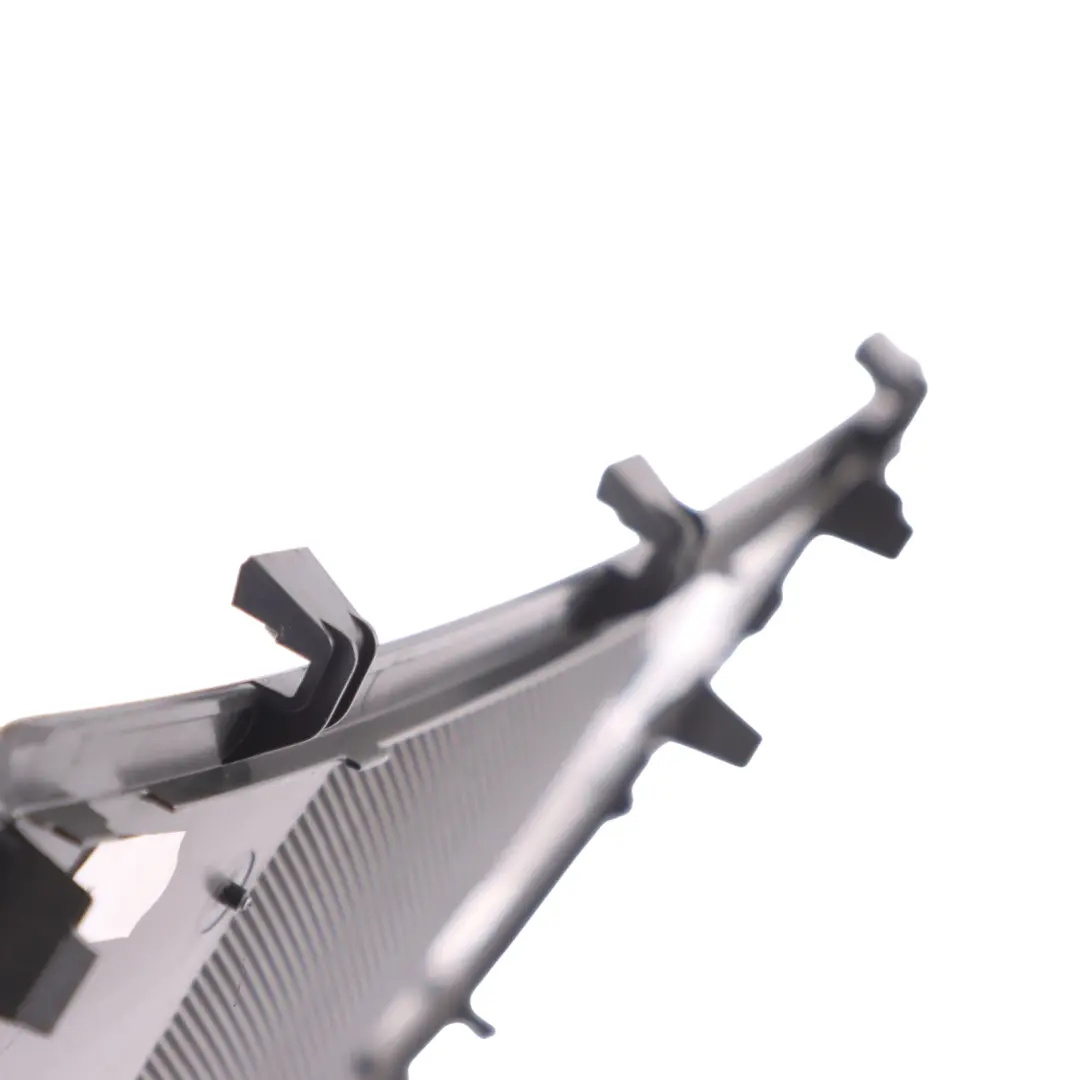 Couvercle du haut-parleur latéral arrière gauche pour Audi A3 8V Cabrio à propos du numéro de pièce 8V7035435 Audi A3 8V Cabrio Couvercle du haut-parleur latéral arrière gauche - SKU 8V7035435 - Numéro de pièce 8V7035435