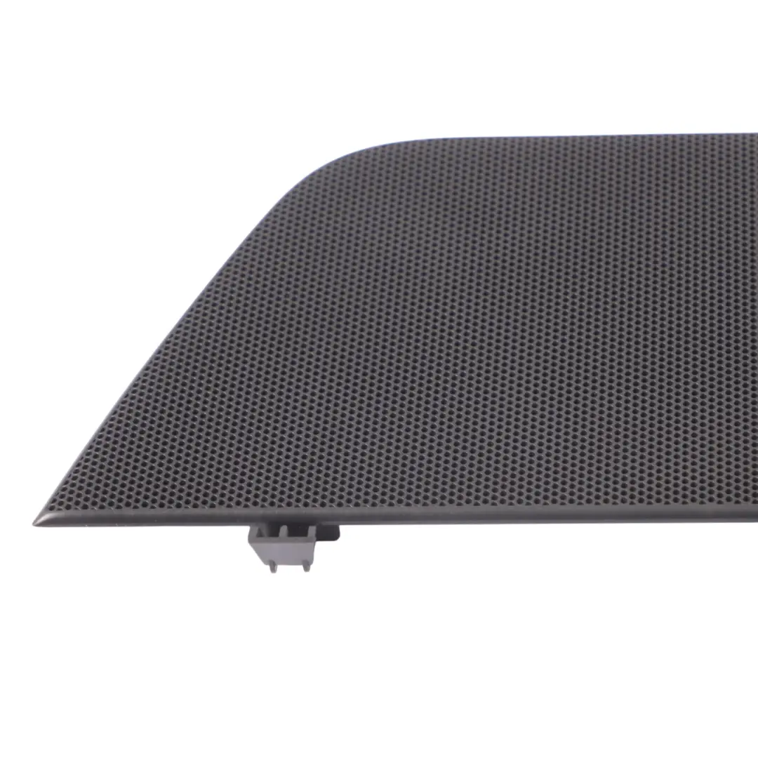 Tapa Altavoz Lateral Trasero Derecho para Audi A3 8V Cabrio con número de pieza 8V7035436 Audi A3 8V Cabrio Tapa Altavoz Lateral Trasero Derecho - SKU 8V7035436 - Número de pieza 8V7035436