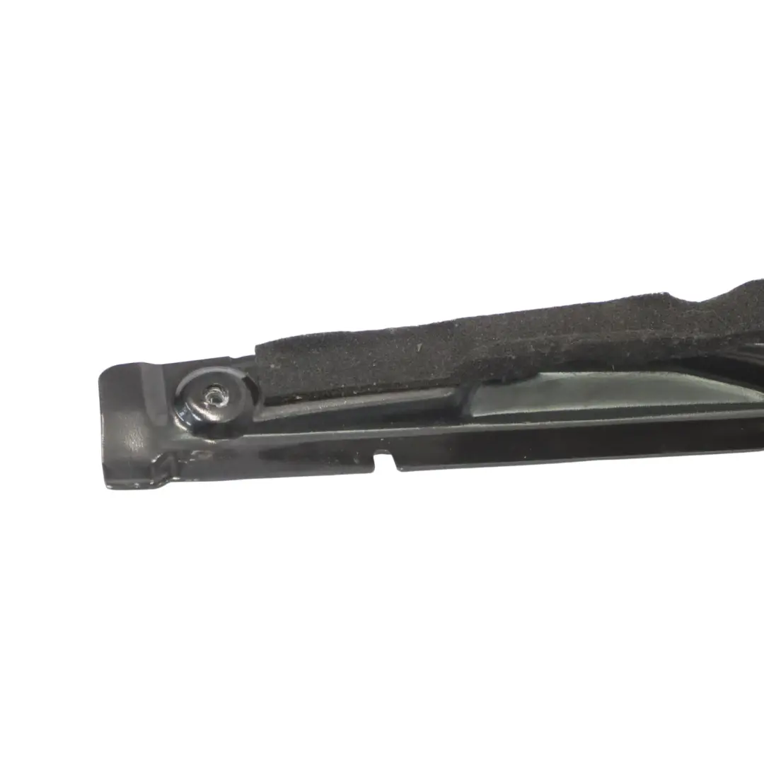 Audi A3 8V Quarto Di Vetro Staffa Di Montaggio Posteriore Destra - SKU 8V7809890 - Numero di parte 8V7809890