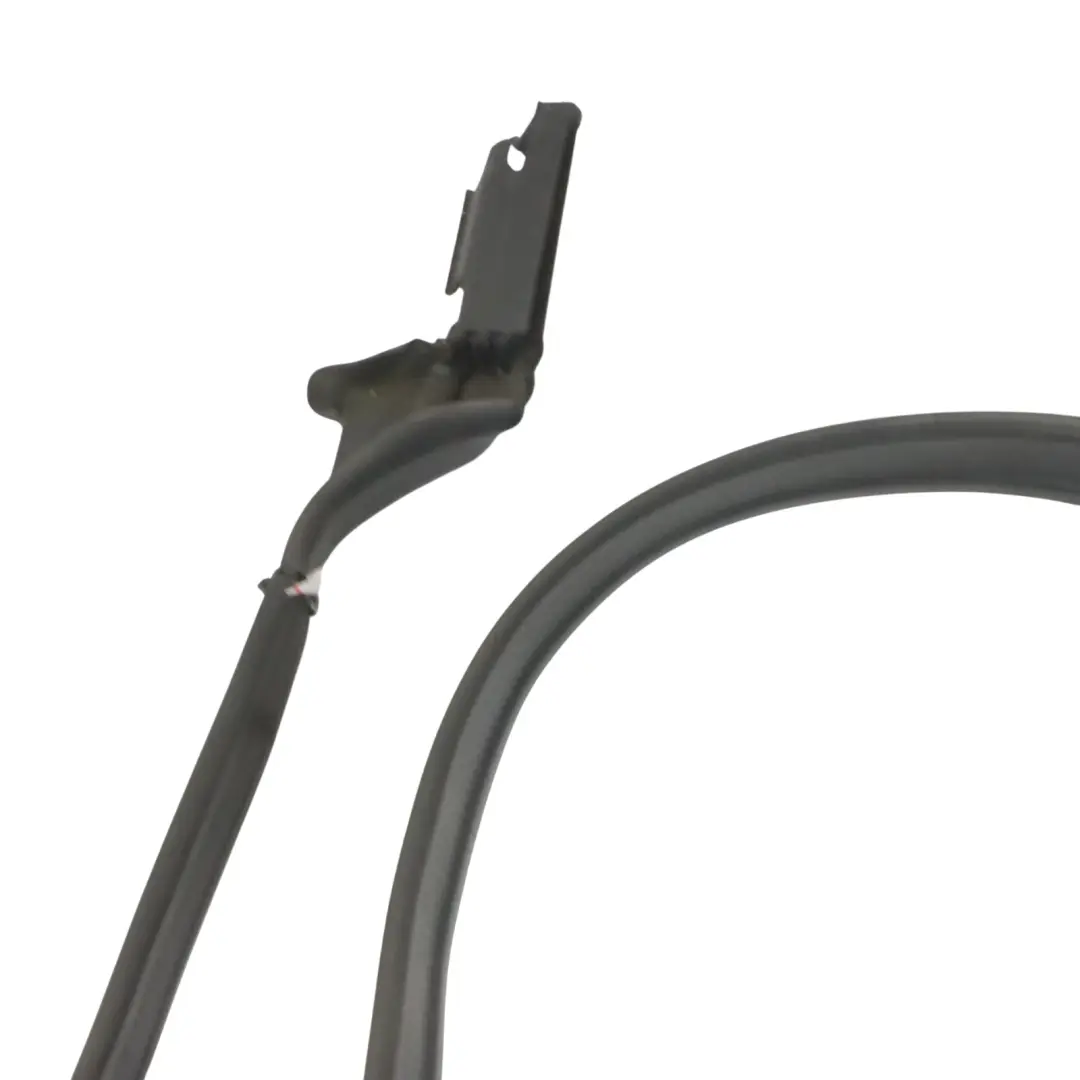 Techo Convertible Guía de Sello Junta de goma para Audi A3 8V con número de pieza 8V7825397 Audi A3 8V Techo Convertible Guía de Sello Junta de goma - SKU 8V7825397 - Número de pieza 8V7825397