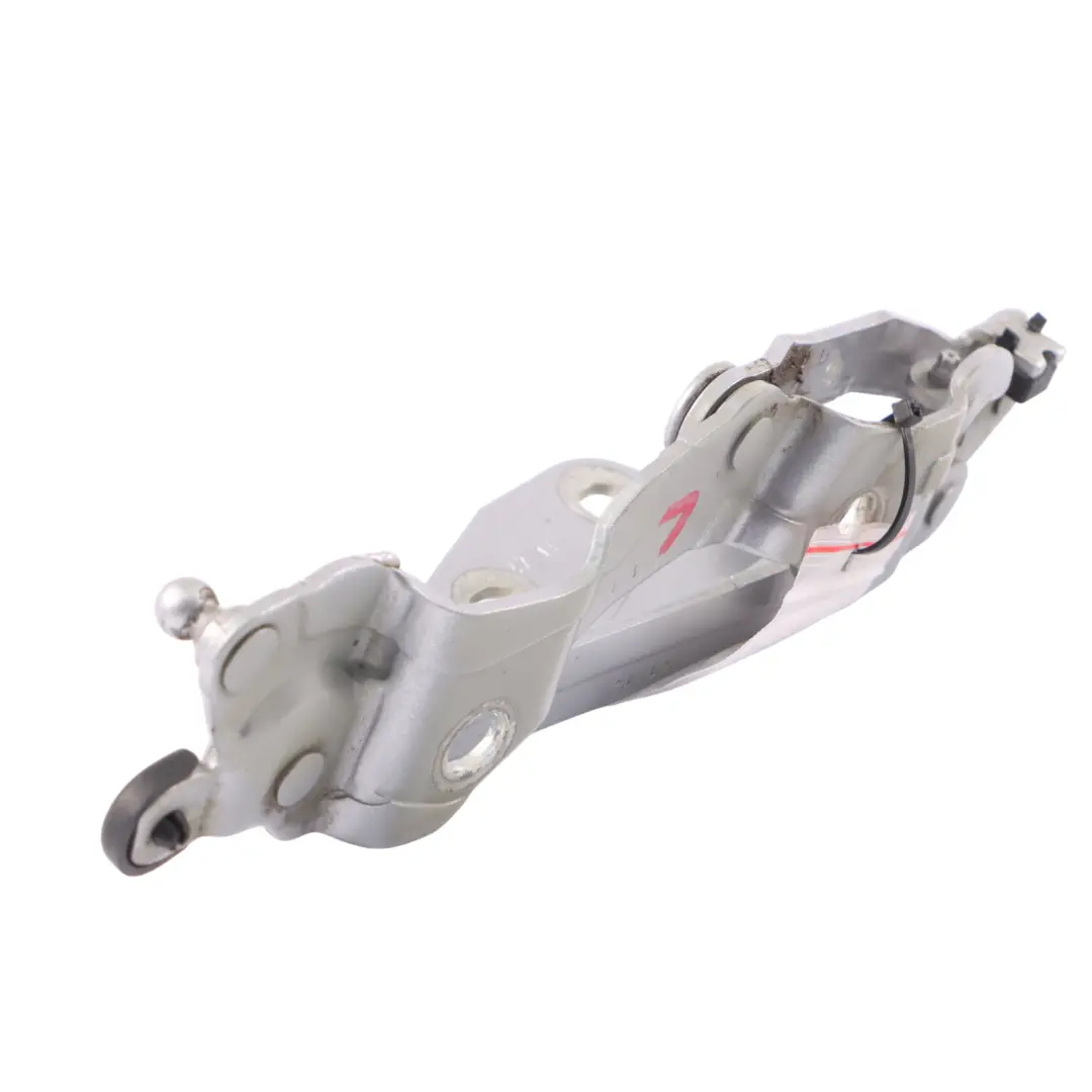 Charnière de hayon arrière Couvercle gauche Foil Silver - Z7G pour Audi A3 8V Cabrio à propos du numéro de pièce 8V7827299B Audi A3 8V Cabrio Charnière de hayon arrière Couvercle gauche Foil Silver - Z7G - SKU 8V7827299B-FSI - Numéro de pièce 8V7827299B