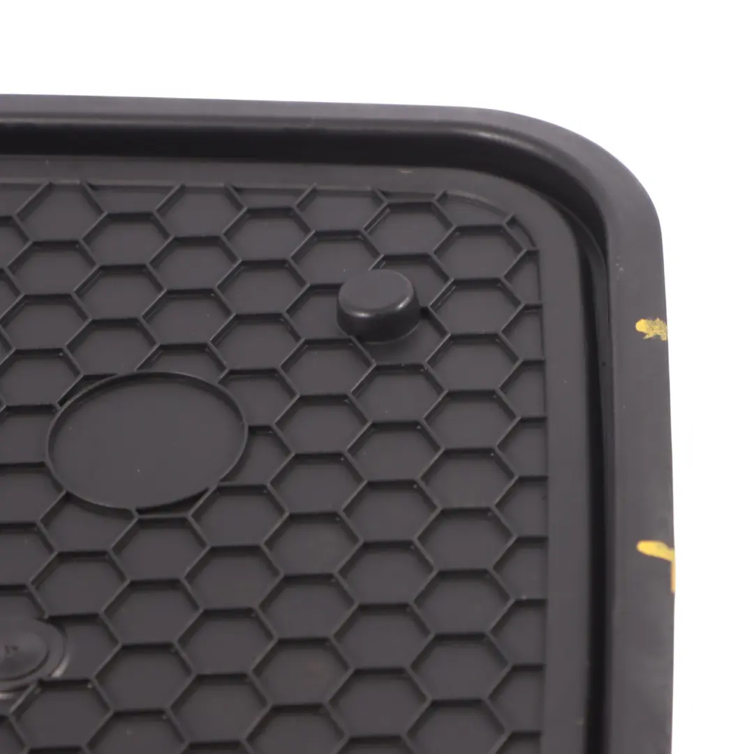 Audi A3 8V Cabrio Tappetino accesso porta anteriore sinistro pannello - SKU 8V7837915B - Numero di parte 8V7837915B
