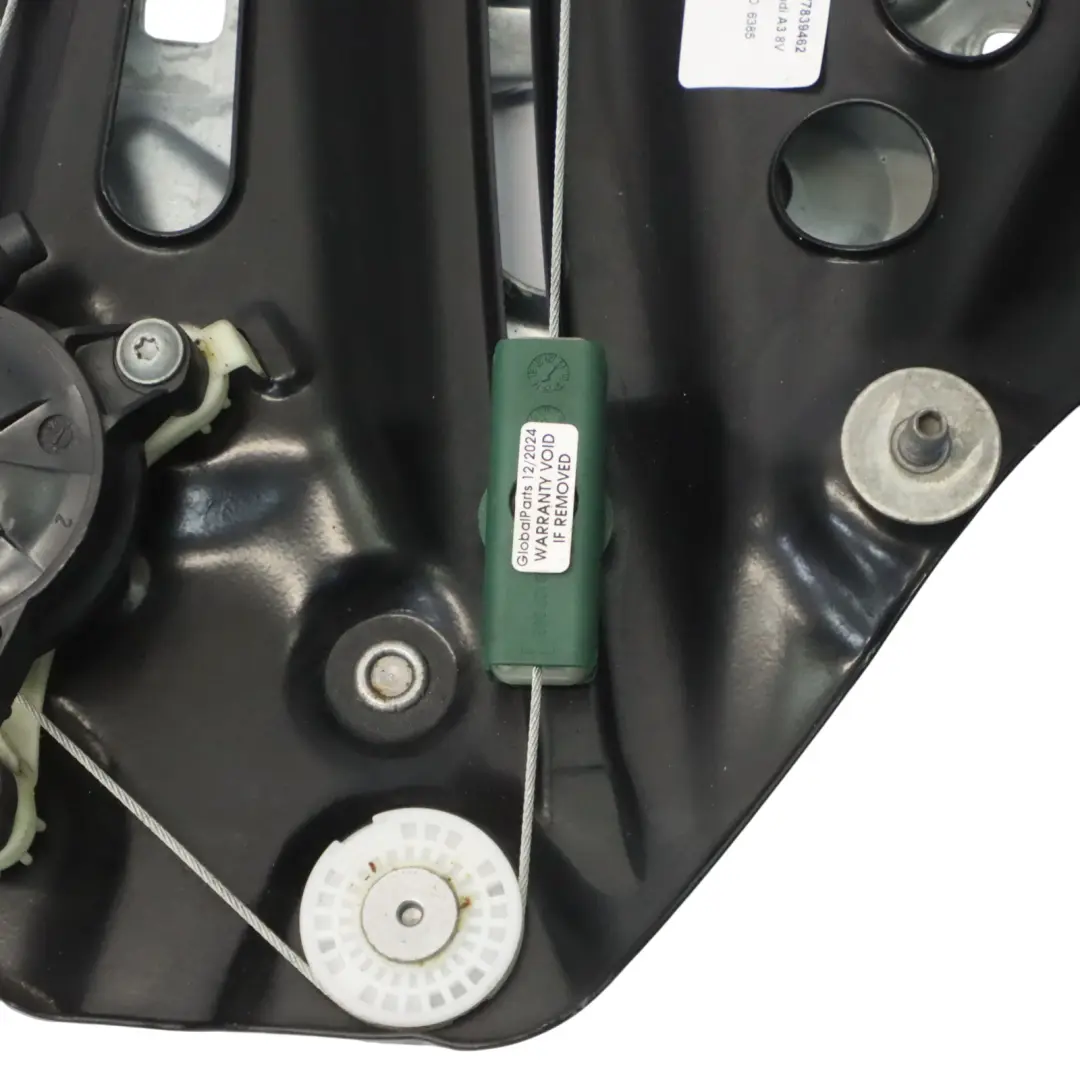 Audi A3 8V Elevalunas Puerta Trasera Derecha Unidad Motor Regulador - SKU 8V7839462 - Número de pieza 8V7839462