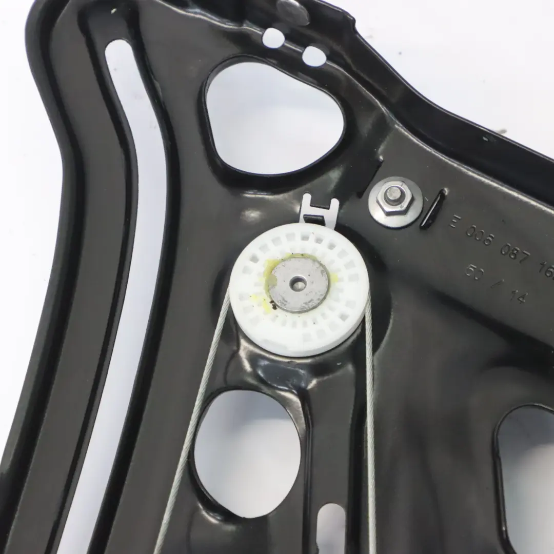 Elevalunas Puerta Trasera Derecha Unidad Motor Regulador para Audi A3 8V con número de pieza 8V7839462 Audi A3 8V Elevalunas Puerta Trasera Derecha Unidad Motor Regulador - SKU 8V7839462 - Número de pieza 8V7839462