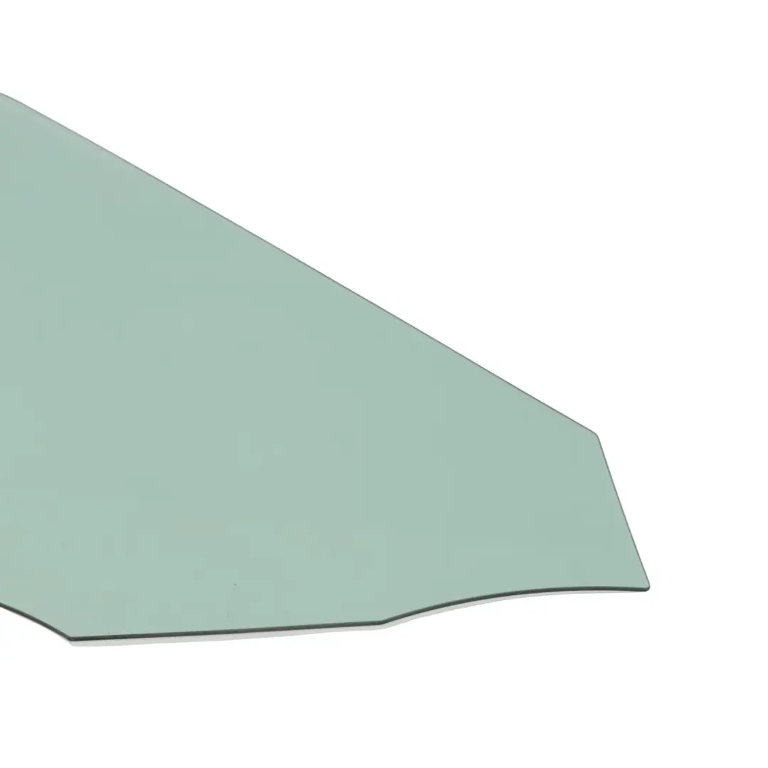 Vitre latérale de porte avant gauche pour AUDI A3 8V à propos du numéro de pièce 8V7845201 AUDI A3 8V Vitre latérale de porte avant gauche - SKU 8V7845201 - Numéro de pièce 8V7845201