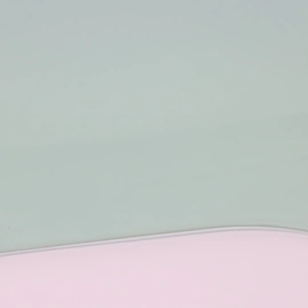 Puerta Delantera Ventana Lateral Cristal Izquierdo para AUDI A3 8V con número de pieza 8V7845201 AUDI A3 8V Puerta Delantera Ventana Lateral Cristal Izquierdo - SKU 8V7845201 - Número de pieza 8V7845201