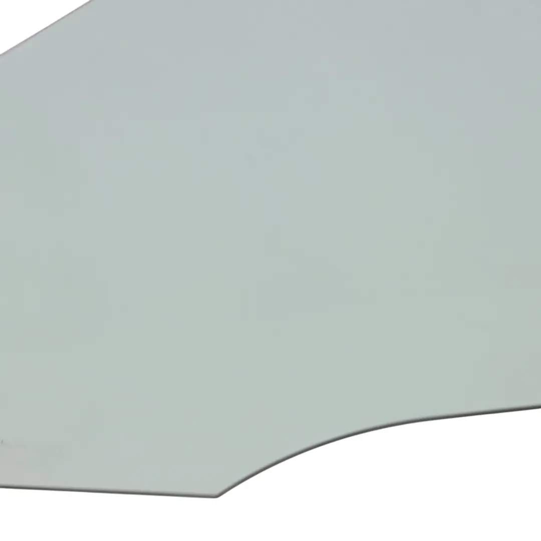 Vitre latérale de porte avant droite AS2 pour AUDI A3 8V à propos du numéro de pièce 8V7845202 AUDI A3 8V Vitre latérale de porte avant droite AS2 - SKU 8V7845202 - Numéro de pièce 8V7845202