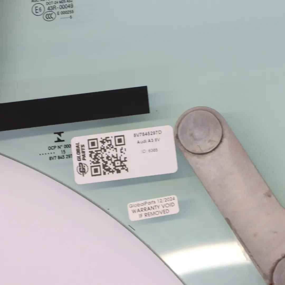 Vitre De Custode Arrière Gauche AS2 pour Audi A3 8V à propos du numéro de pièce 8V7845297D Audi A3 8V Vitre De Custode Arrière Gauche AS2 - SKU 8V7845297D - Numéro de pièce 8V7845297D