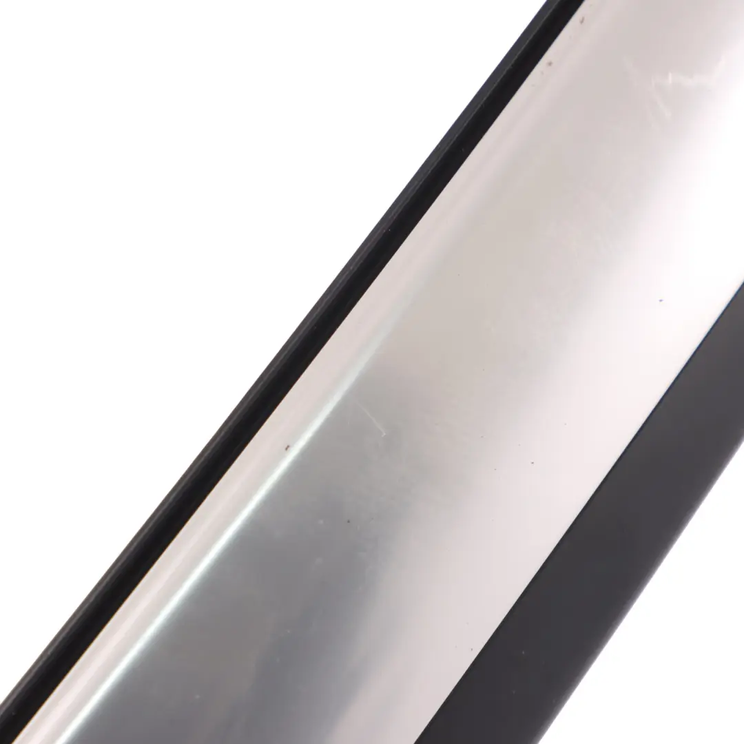 Columna A Tapa Delantera Derecha para Audi A3 8V con número de pieza 8V7853266D Audi A3 8V Columna A Tapa Delantera Derecha - SKU 8V7853266D - Número de pieza 8V7853266D