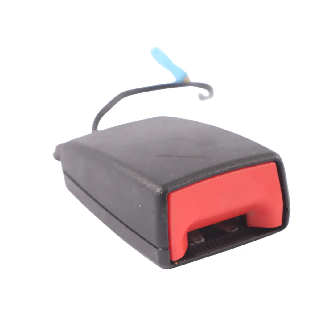 Cinturón de Seguridad Trasero Hebilla de Bloqueo Derecha para Audi A3 8V Convertible con número de pieza 8V7857740 Audi A3 8V Convertible Cinturón de Seguridad Trasero Hebilla de Bloqueo Derecha - SKU 8V7857740 - Número de pieza 8V7857740