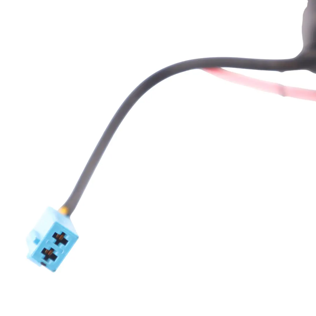Audi A3 8V Cabrio Fibbia di bloccaggio della cintura sicurezza posteriore destra - SKU 8V7857740 - Numero di parte 8V7857740