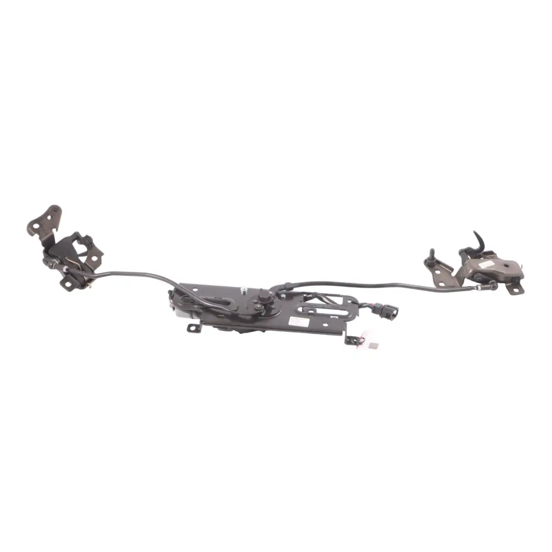 Mécanisme verrouillage toit pliant avant centre pour Audi A3 8V Convertible à propos du numéro de pièce 8V7871499 Audi A3 8V Convertible Mécanisme verrouillage toit pliant avant centre - SKU 8V7871499 - Numéro de pièce 8V7871499