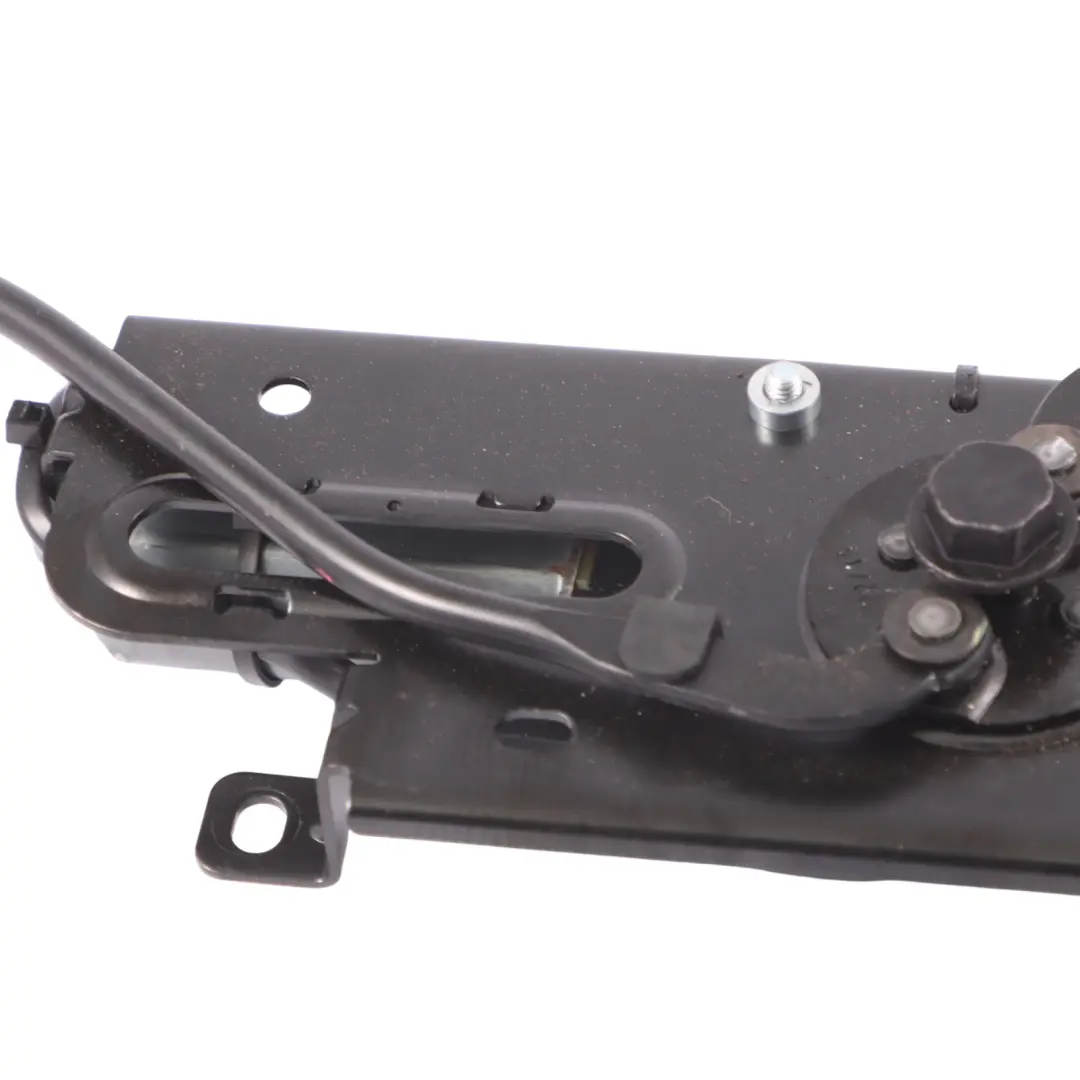 blocco tetto pieghevole anteriore centrale per Audi A3 8V Cabrio con numero di parte 8V7871499 Audi A3 8V Cabrio blocco tetto pieghevole anteriore centrale - SKU 8V7871499 - Numero di parte 8V7871499