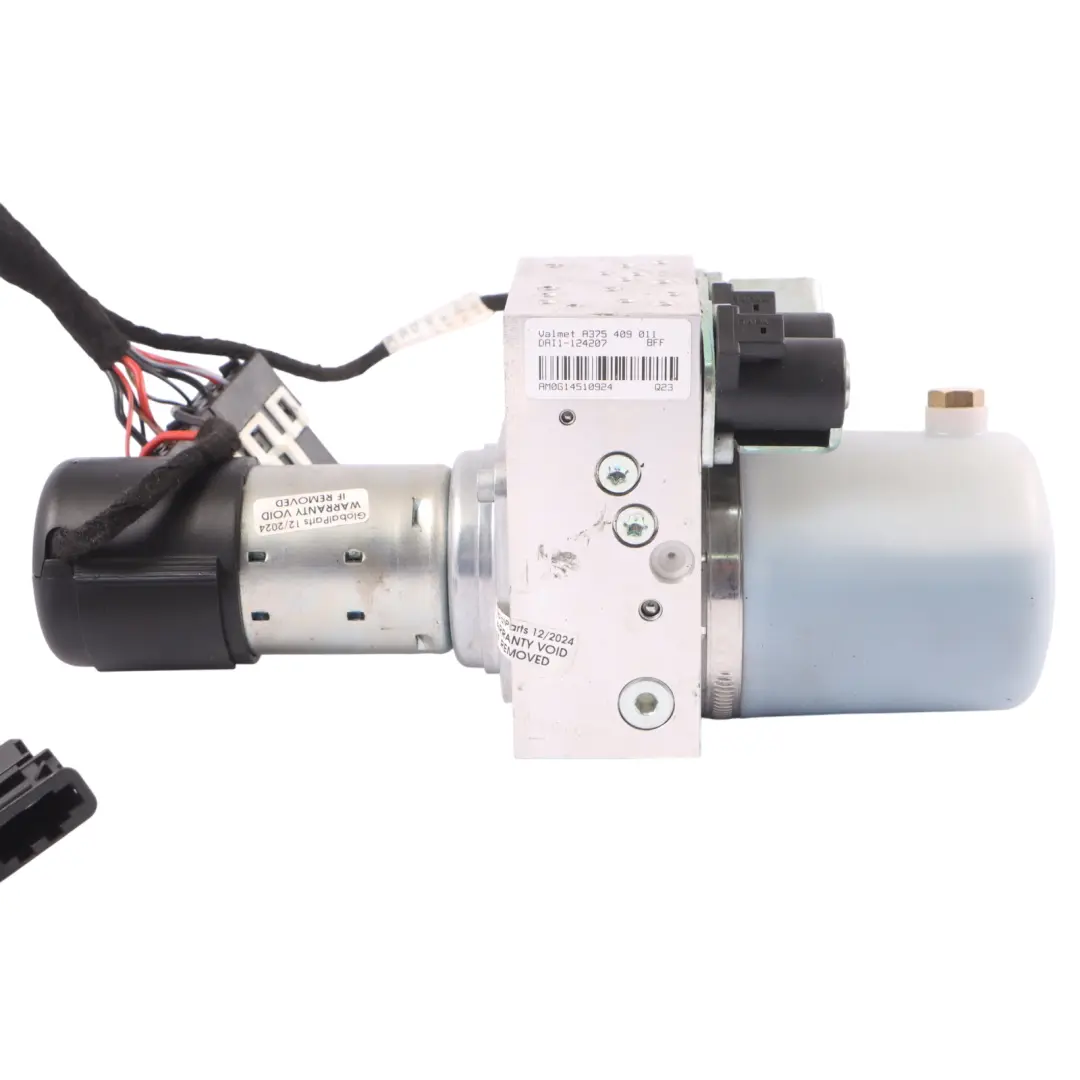 Hydraulikpumpe Faltdachantrieb für Audi A3 8V Cabrio mit Teilenummer 8V7871791 Audi A3 8V Cabrio Hydraulikpumpe Faltdachantrieb - SKU 8V7871791 - Teilenummer 8V7871791