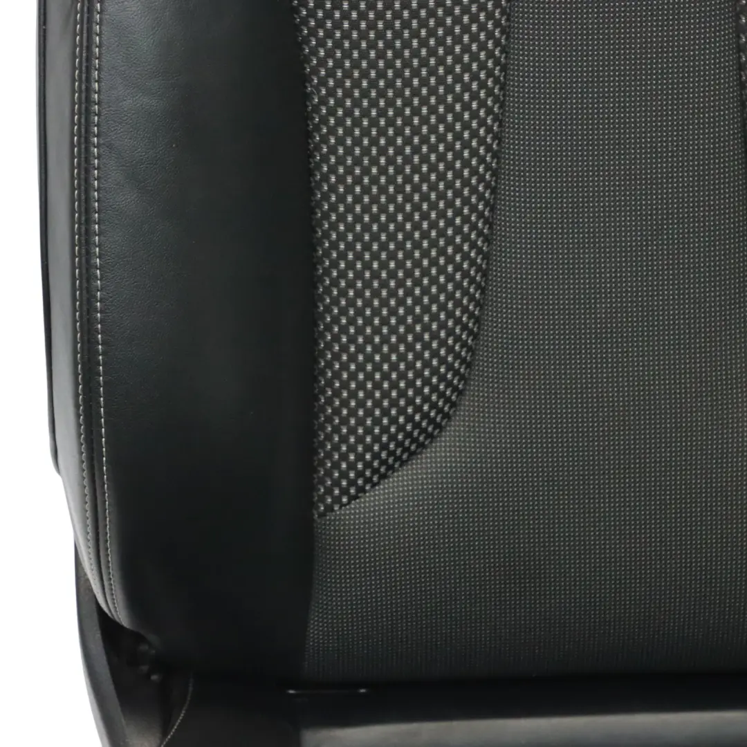 Siège avant gauche 3 portes S Line chauffant mi-cuir Noir Argent pour Audi A3 8V à propos du numéro de pièce 8V7881805H Audi A3 8V Siège avant gauche 3 portes S Line chauffant mi-cuir Noir Argent - SKU 8V7881805H-1 - Numéro de pièce 8V7881805H