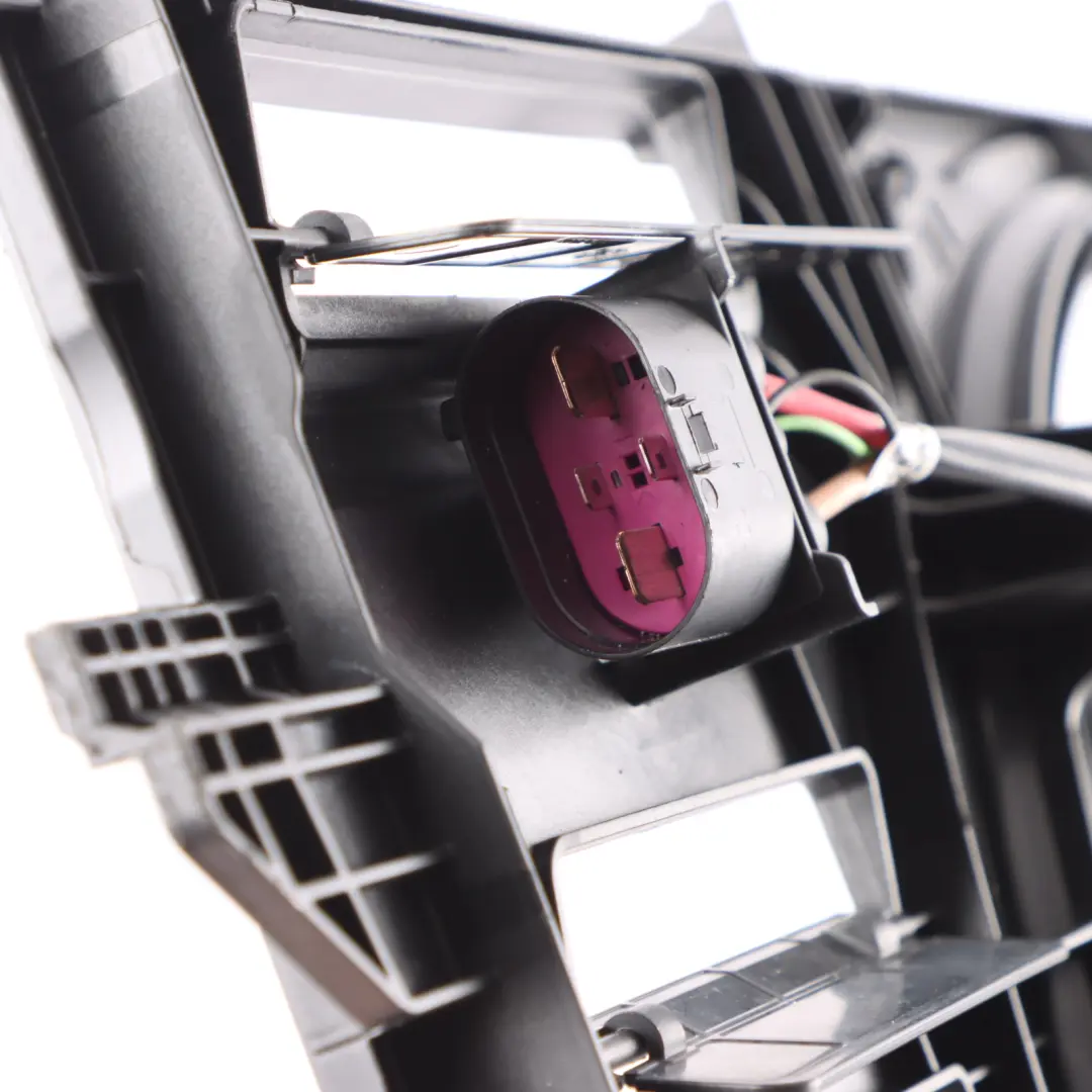 Audi A4 B9 35 TFSI DMSB Motore Radiatore Ventola Motore Raffreddamento - SKU 8W0121207 - Numero di parte 8W0121207