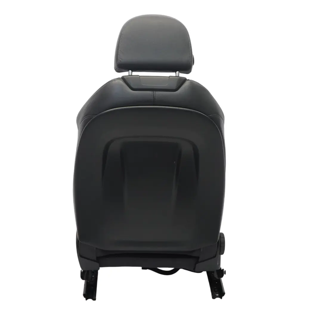 Fotel Sport S-Line Prawy Przód Półskóra Czarna do Audi A4 B9 o numerze 8W0881806F Audi A4 B9 Fotel Sport S-Line Prawy Przód Półskóra Czarna - SKU 8W0881806F-1 - Numer Części 8W0881806F