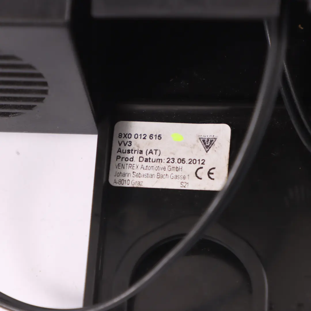 Sigillante Gonfiatore Pneumatici per Audi A1 8X Compressore Aria con numero di parte 8X0012615 Audi A1 8X Compressore Aria Sigillante Gonfiatore Pneumatici - SKU 8X0012615 - Numero di parte 8X0012615