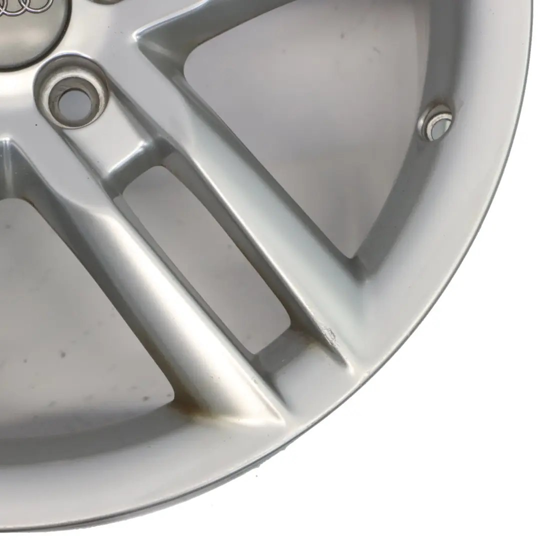 Audi A1 8X Jante alliage argenté 17" 7.5J ET36 Double étoile 8X0601025K - SKU 8X0601025K-1 - Numéro de pièce 8X0601025K-1