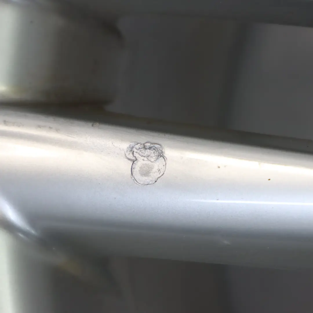 Audi A1 8X Argento Cerchio in lega 17" 7.5J ET36 Doppia Stella Raggi 8X0601025K - SKU 8X0601025K-1 - Numero di parte 8X0601025K-1