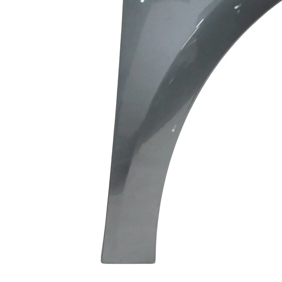 Pannello laterale anteriore destro Parafango Daytona Grey - Z7S per Audi A1 8X con numero di parte 8X0821106 Audi A1 8X Pannello laterale anteriore destro Parafango Daytona Grey - Z7S - SKU 8X0821106-DGR - Numero di parte 8X0821106