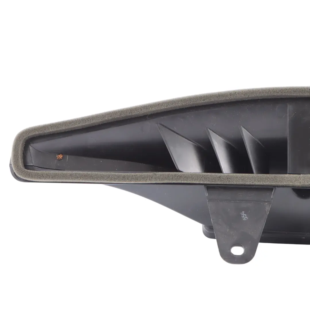 Audi A1 8X Dashboard Centre Air Ducting Channel Distribution - SKU 8X0858431 - Part number 8X0858431